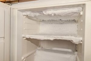 come sbrinare il freezer